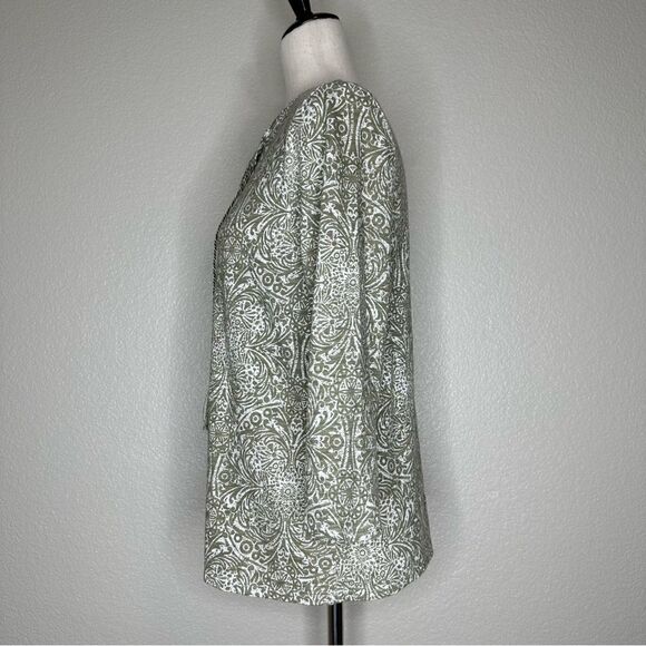 Chico’s Green Boho White Ethnic Print Tasseled 3/4 Sleeves Top - Picture 4 of 13